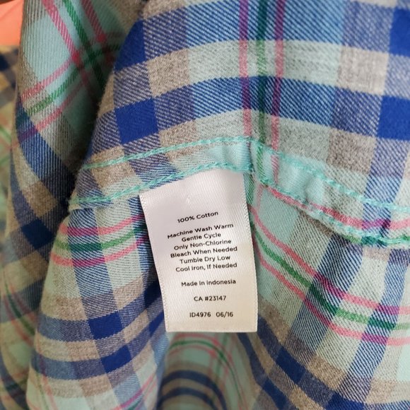 Talbots Women's plaid‎ button down shirts. Size M. - Picture 4 of 5